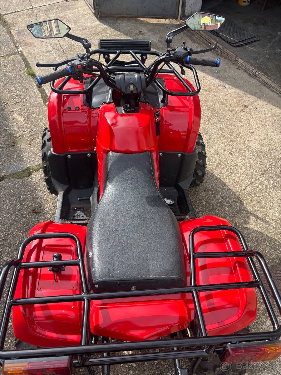 Štvorkolka ATV250 - 2