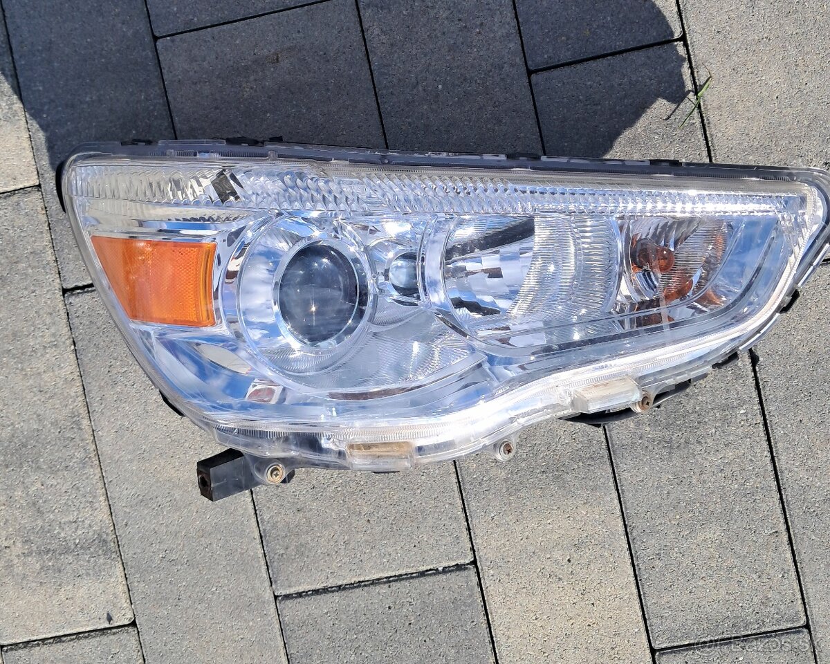 Pravý predný svetlomet Mitsubishi ASX/RVR/Outlander Sport - 2