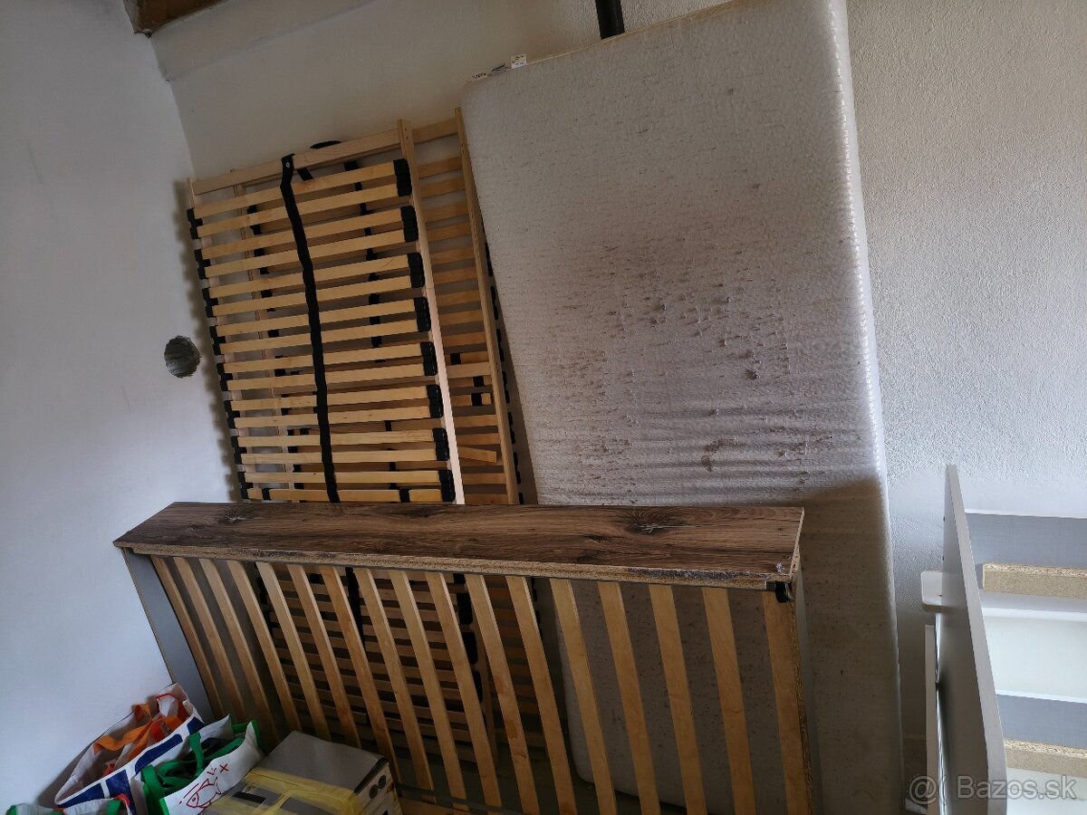 2x posteľ 90x200 plus rošty a prístelka - 2