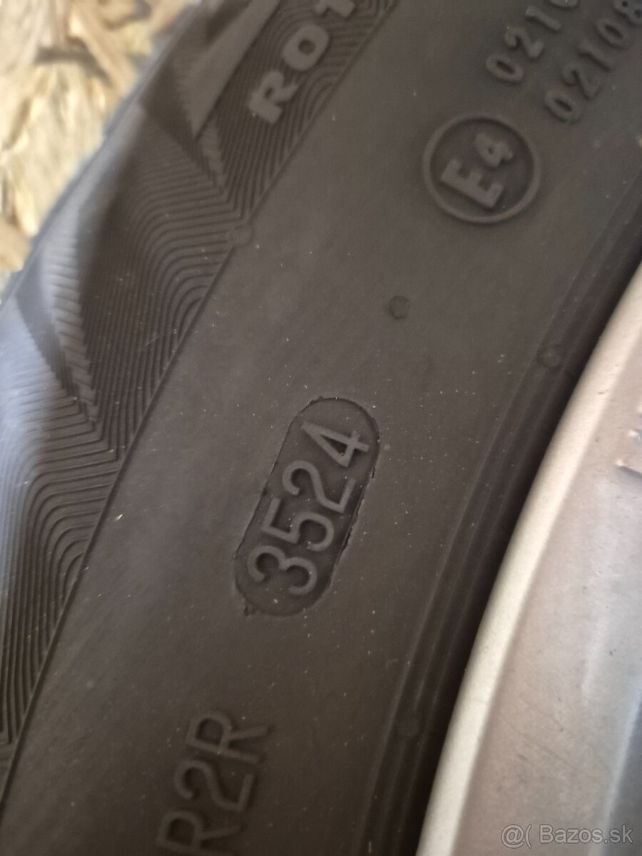 Zimná sada VW passat 215/60 R16 95V # 6.5Jx16 ET42 - 2