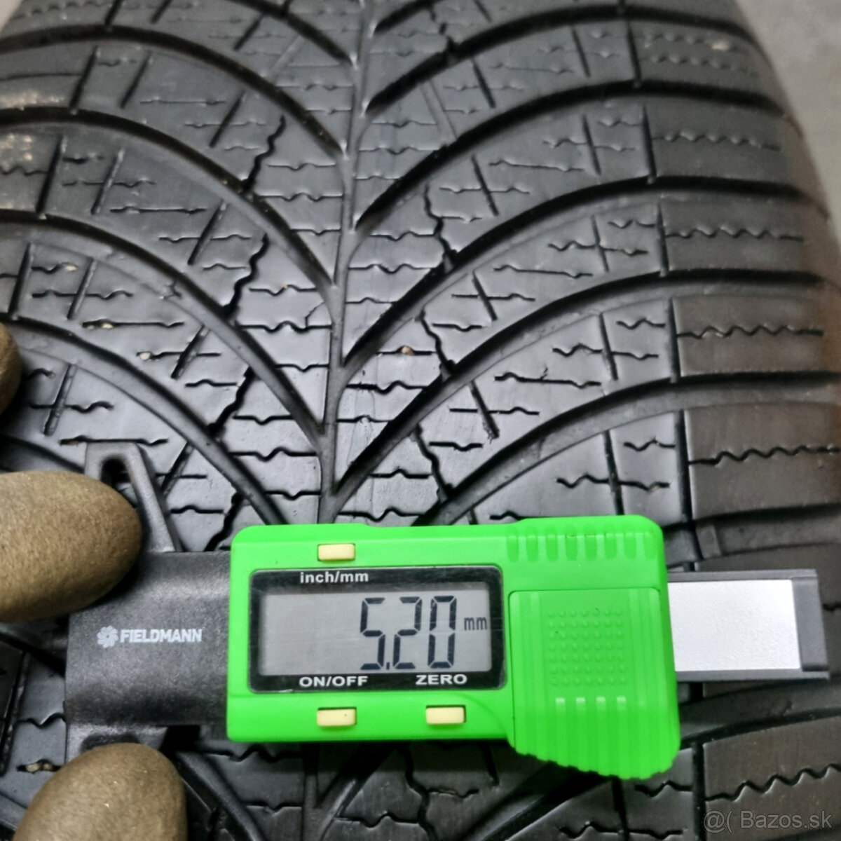 Zimné pneumatiky 215/60 R16 GOODYEAR - 2