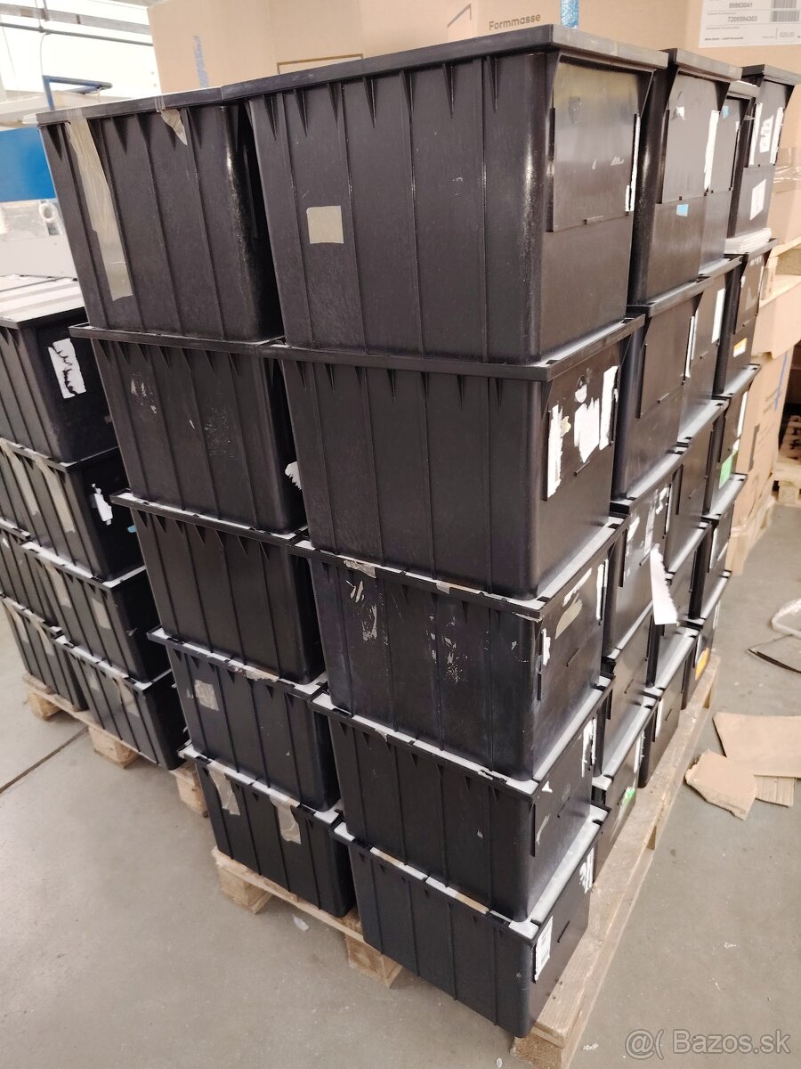 Plastové boxy/prepravky - 2