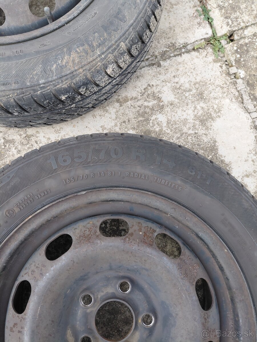 Plechove disky z pneumatikami - 2