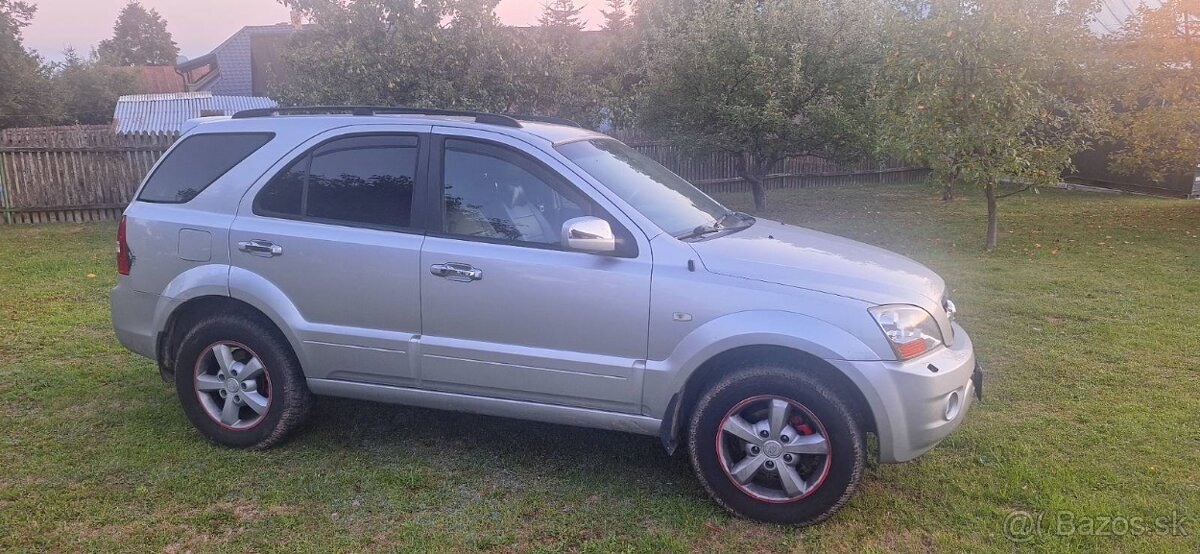 Predám Kiu Sorento 4x4 2,5 crdi 125 kW, - 2