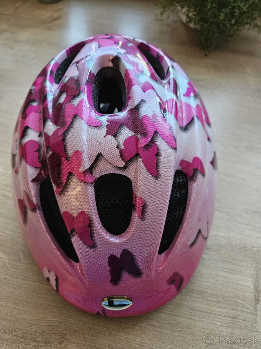 Detska dievcenska prilba - 2