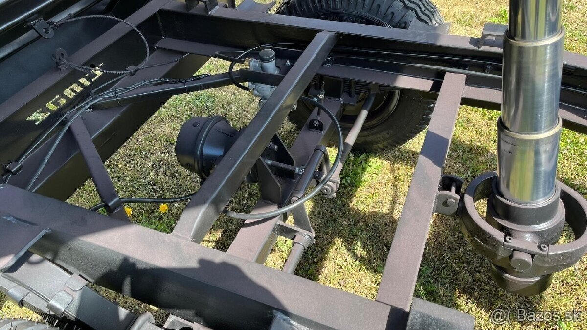 Traktorový návěs TINAZ 2,5t - 2