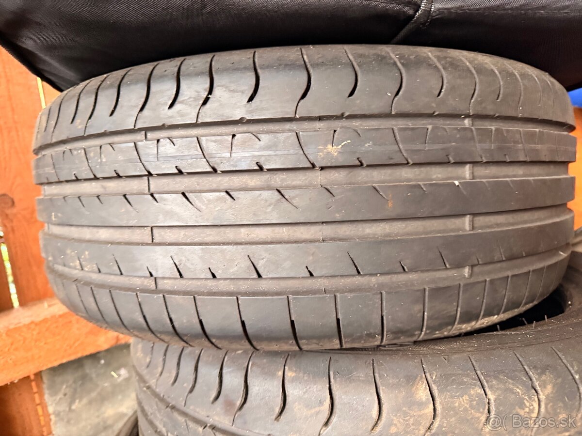 Letní pneumatiky 215/50r17 - 2