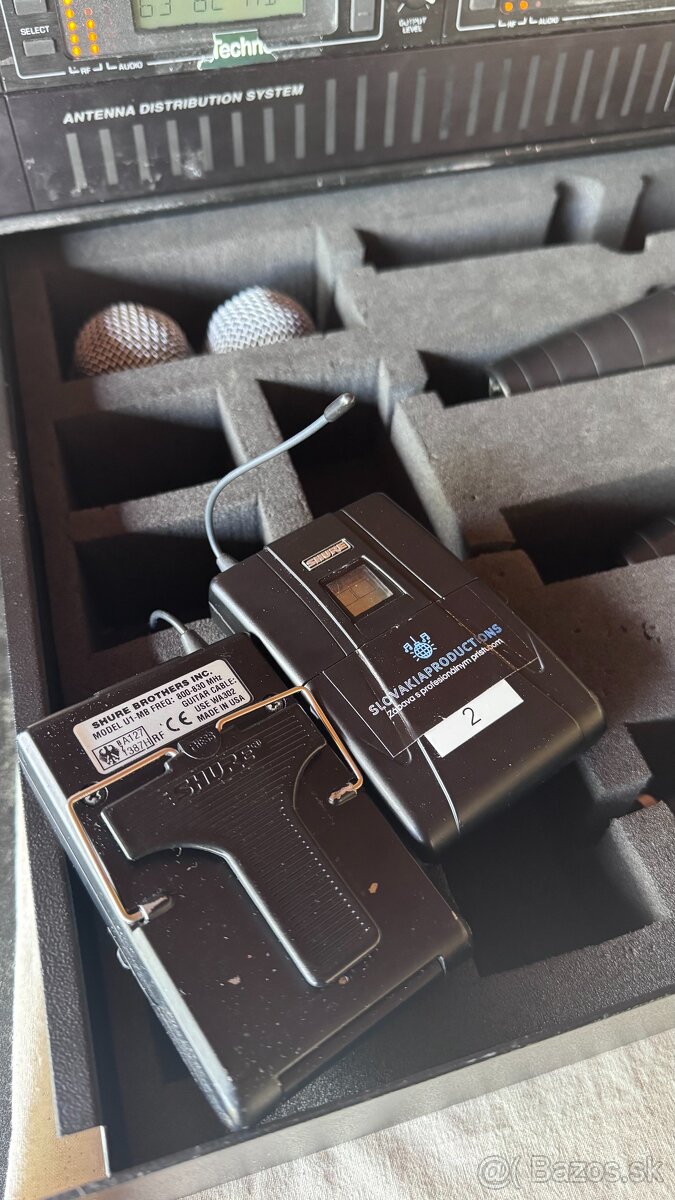 Predám profesionálny bezdrôtový mikrofónny systém Shure UHF - 2