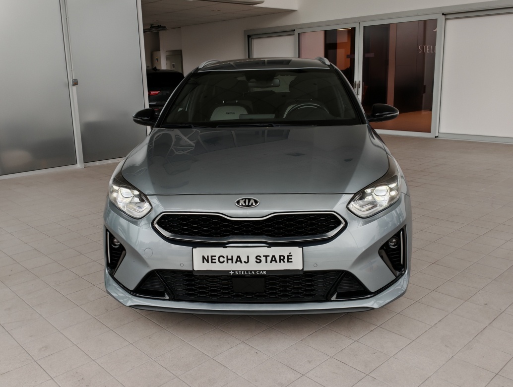 Kia Ceed SW 1.6 CRDi 136k GT-Line A/T/ AJ NA SPLÁTKY/ - 2