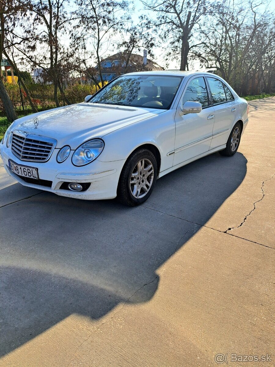 Mercedes W211 E320 CDI - 4matic+ťažné+webasto - 2