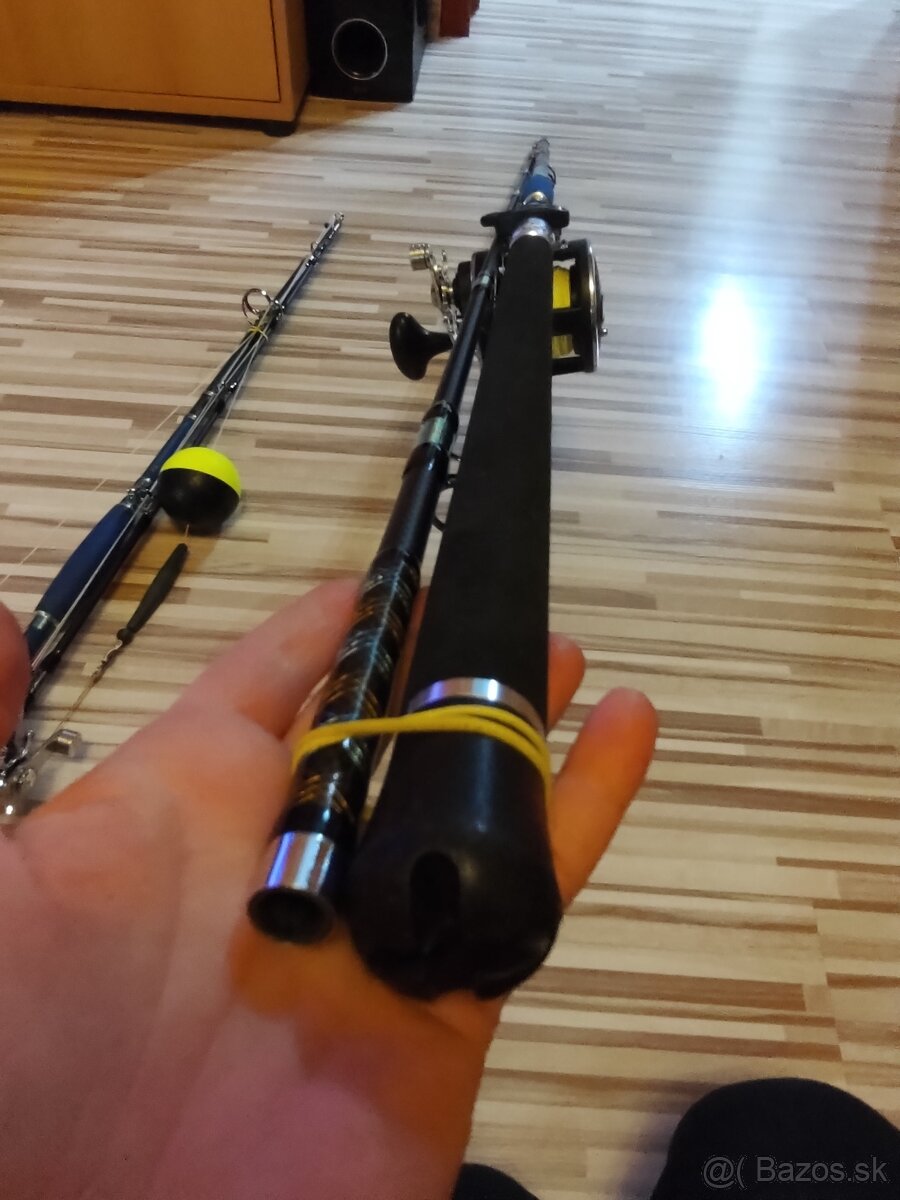 Predám 2x prúty na sumce Delphin 255cm/500g+ púzdro. - 2