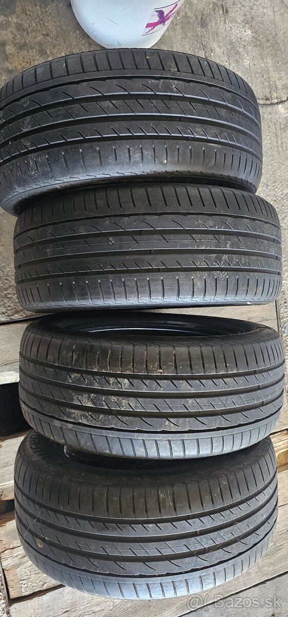 225/55 r16 - 2