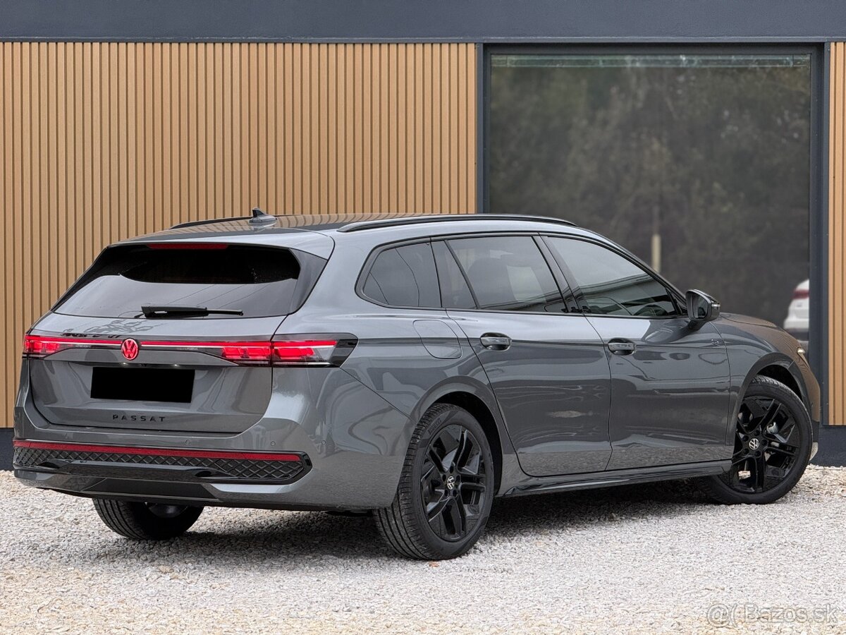 Volkswagen Passat Variant R-Line 2.0 TDI 4X4 DSG Pano,Matrix - 2