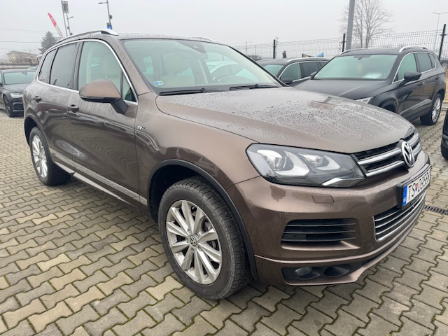 Volkswagen Touareg II 3.0 V6 TDI Premium 4XMOTION - 2