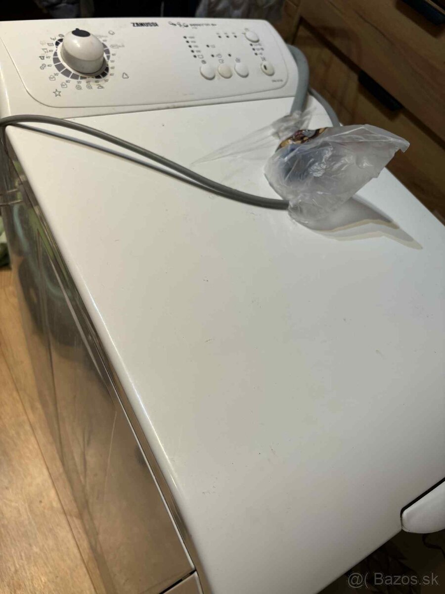 Práčka Zanussi - 2