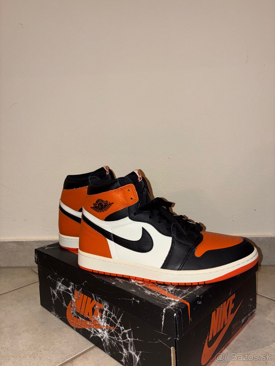 Nike Air Jordan 1 High - 2