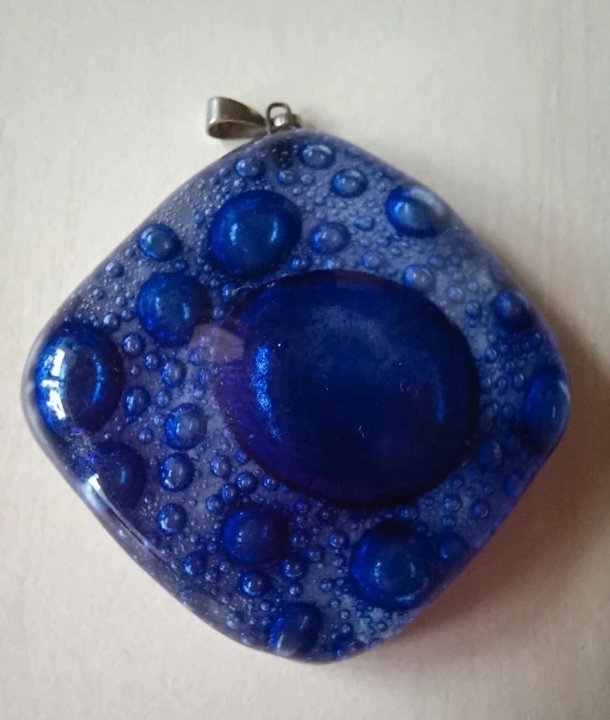 Prívesky zo skla - 2