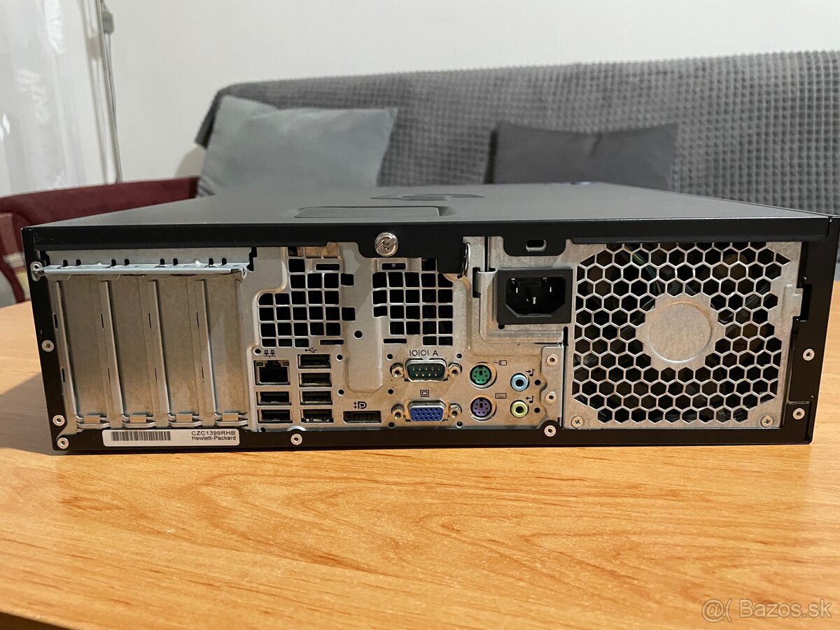 Počítač HP Compaq 8200 SFF - 2