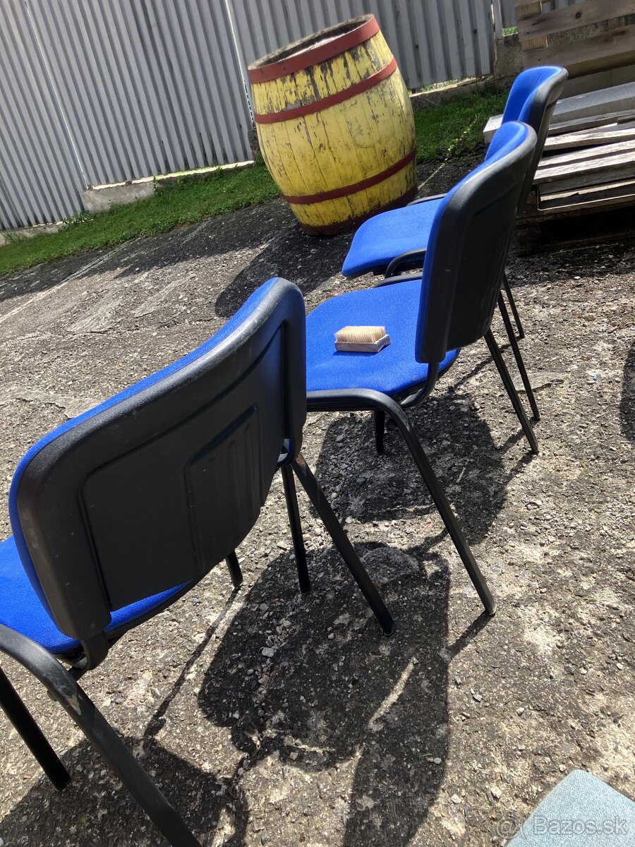 Konferencne stolicky 14ks - 2