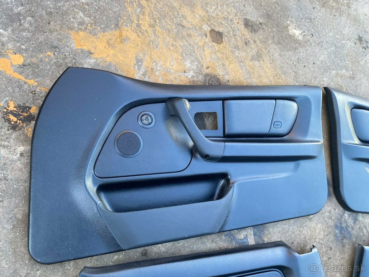 Predám kožené tapacíre na BMW e36 COMPACT - 2