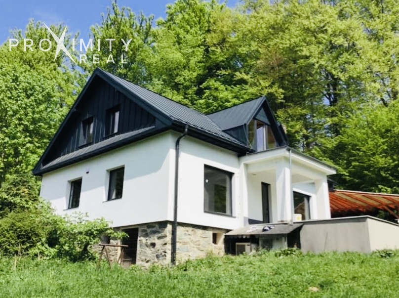 Luxusná moderná chata v nádhernom prostredí blízko Košíc - i - 2