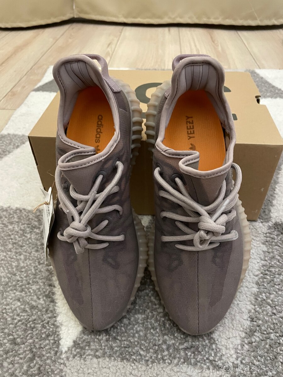 Yeezy Boost 350 V2 Mono Mist - 2