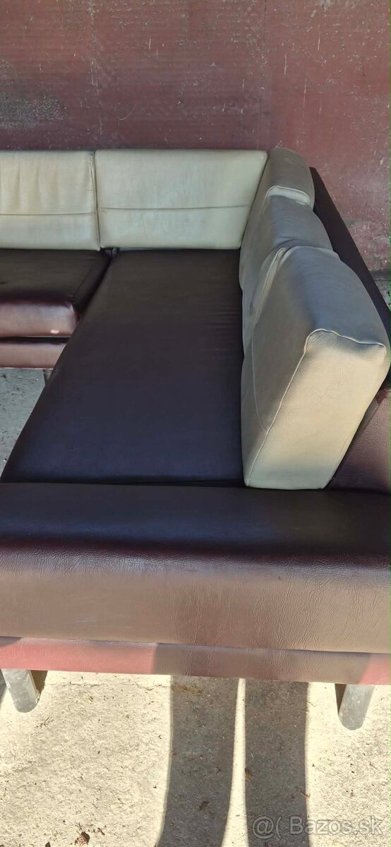 Predam barove boxy - 2