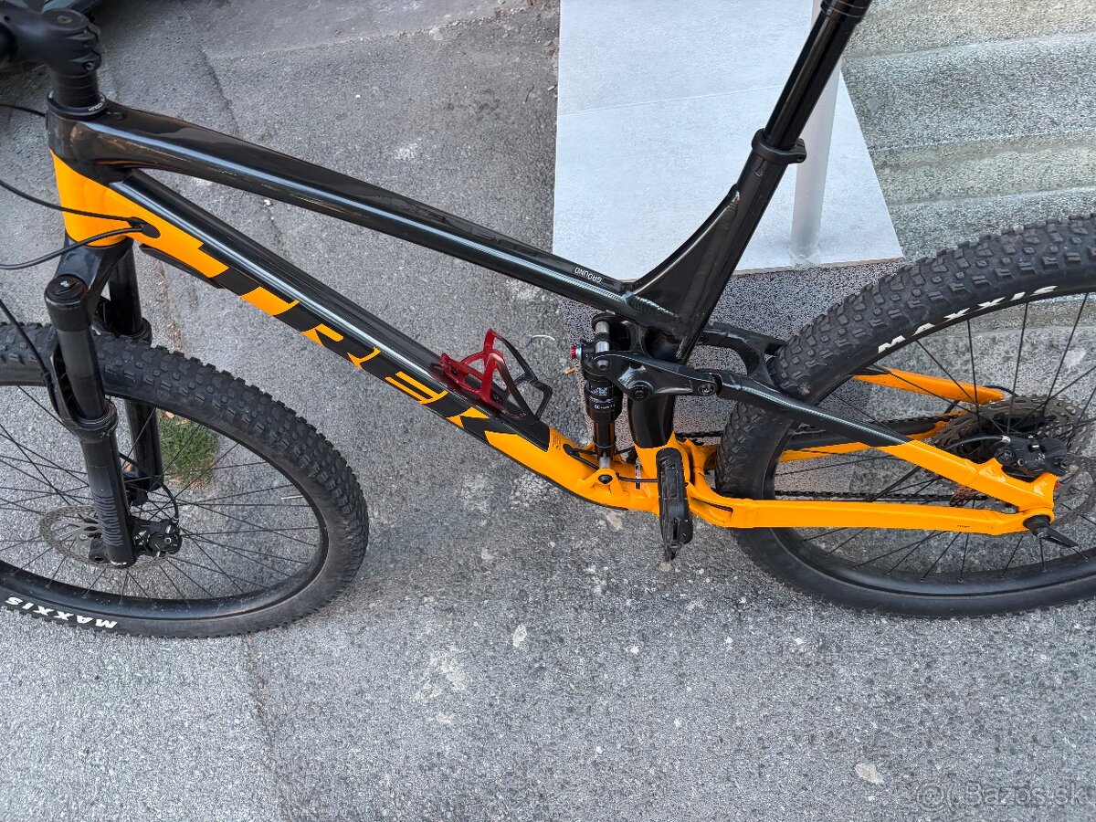 TREK Fuel EX 5 Lithium Grey/Marigold - 2