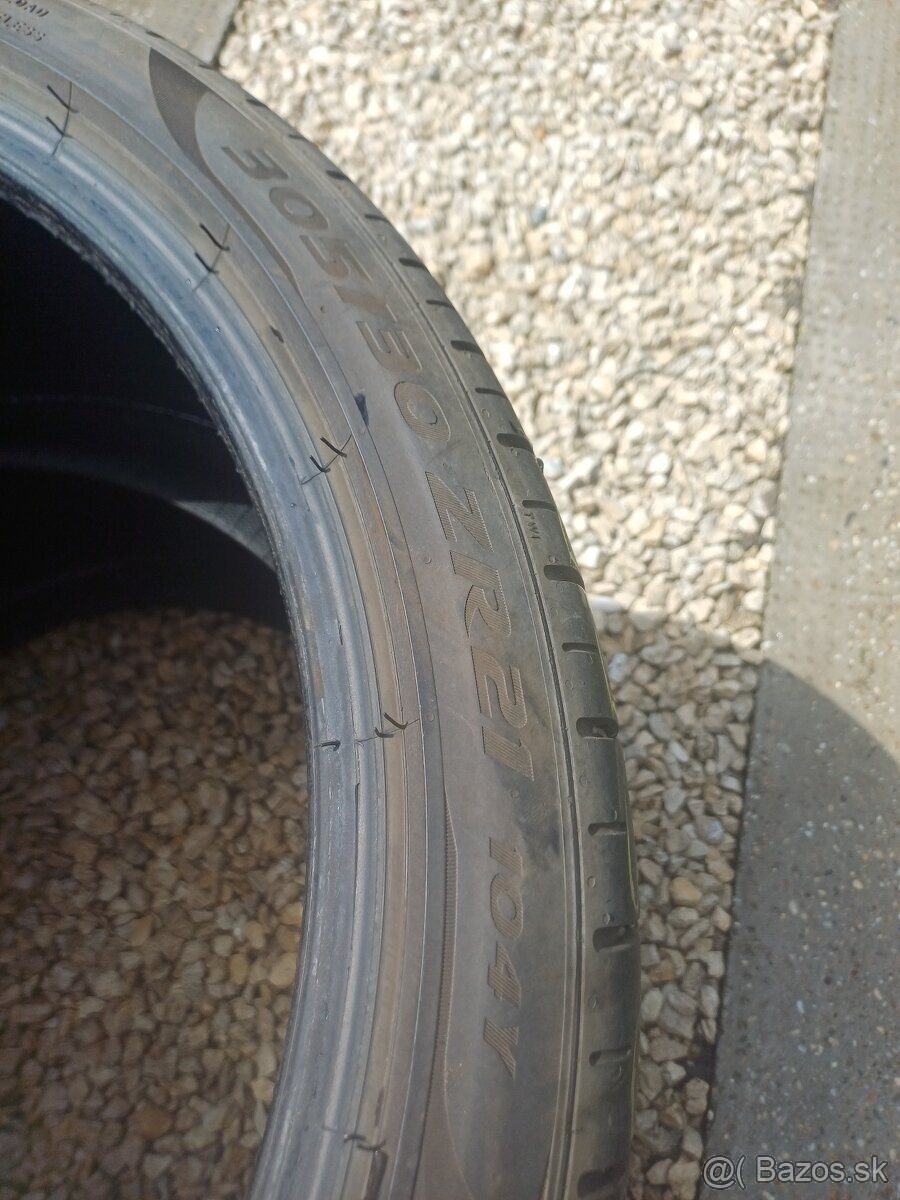 305/30 r21 letné pneumatiky ,Pirelli - 2