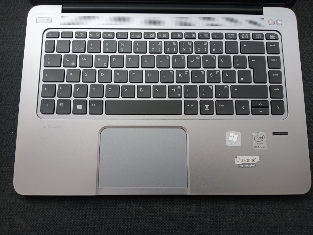 Hp elitebook Folio 1040 G1 , Intel® Core™i7 ,8gb ram , ssd - 2