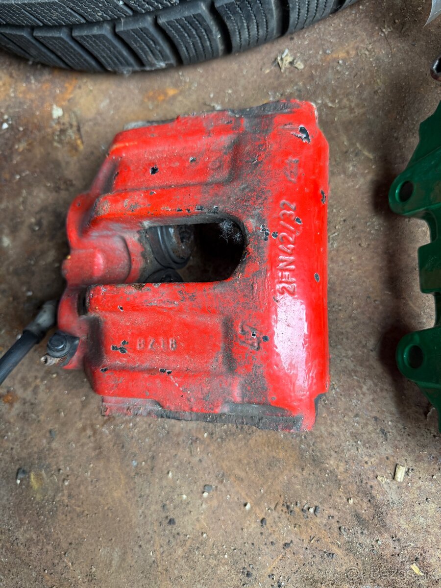 Predne 2piestove brzdy - 2