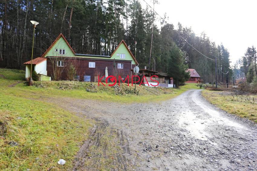 VÝHODNÁ KÚPA-CHATA TRVALE OBÝVATEĽNÁ, BÝVAJ A PODNIKAJ V PRÍ - 2