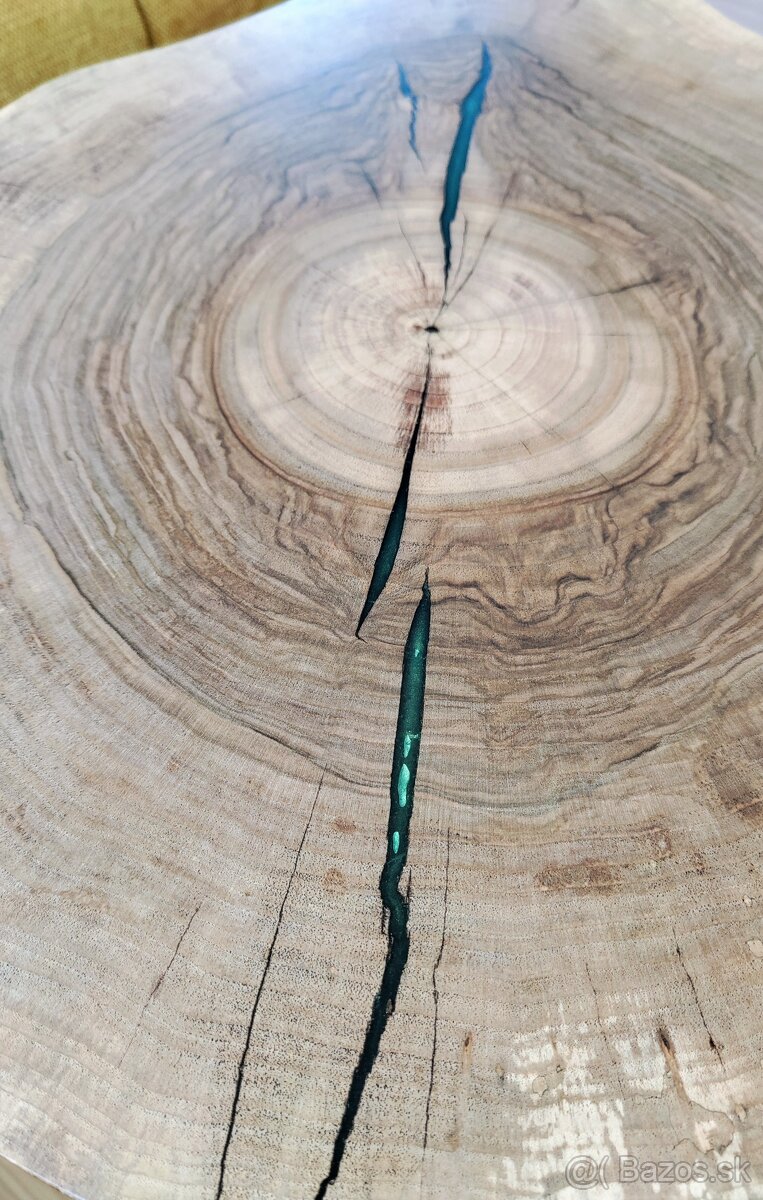 Epoxidový stolík- kávový/ odkladací/ nočný - 2