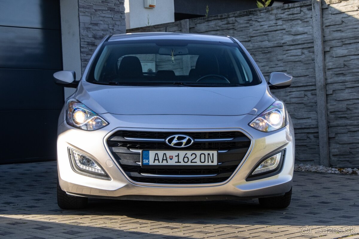Hyundai i30 1.6 CRDi DOHC 16V Family 84tis. km - 2