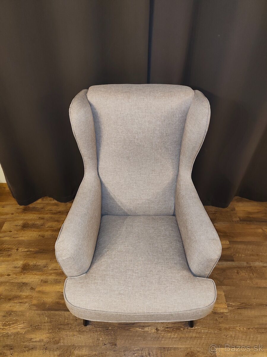 Nové Kreslo - ušiak - 2