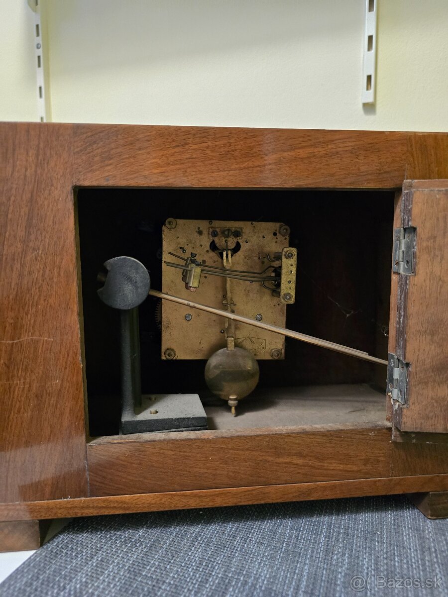 Staré krbové hodiny - 2