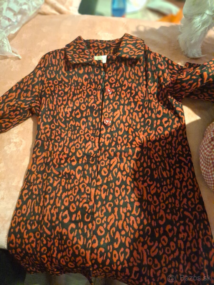 Predam kabat damsky cerveny - 2