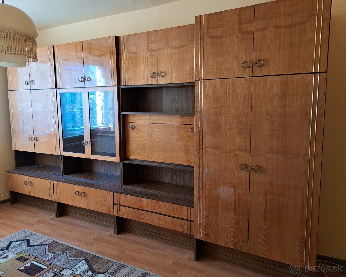 obyvacia stena - skrine - 2