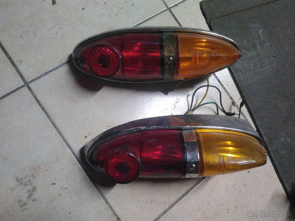 Moskvič 403 407 svetla - 2