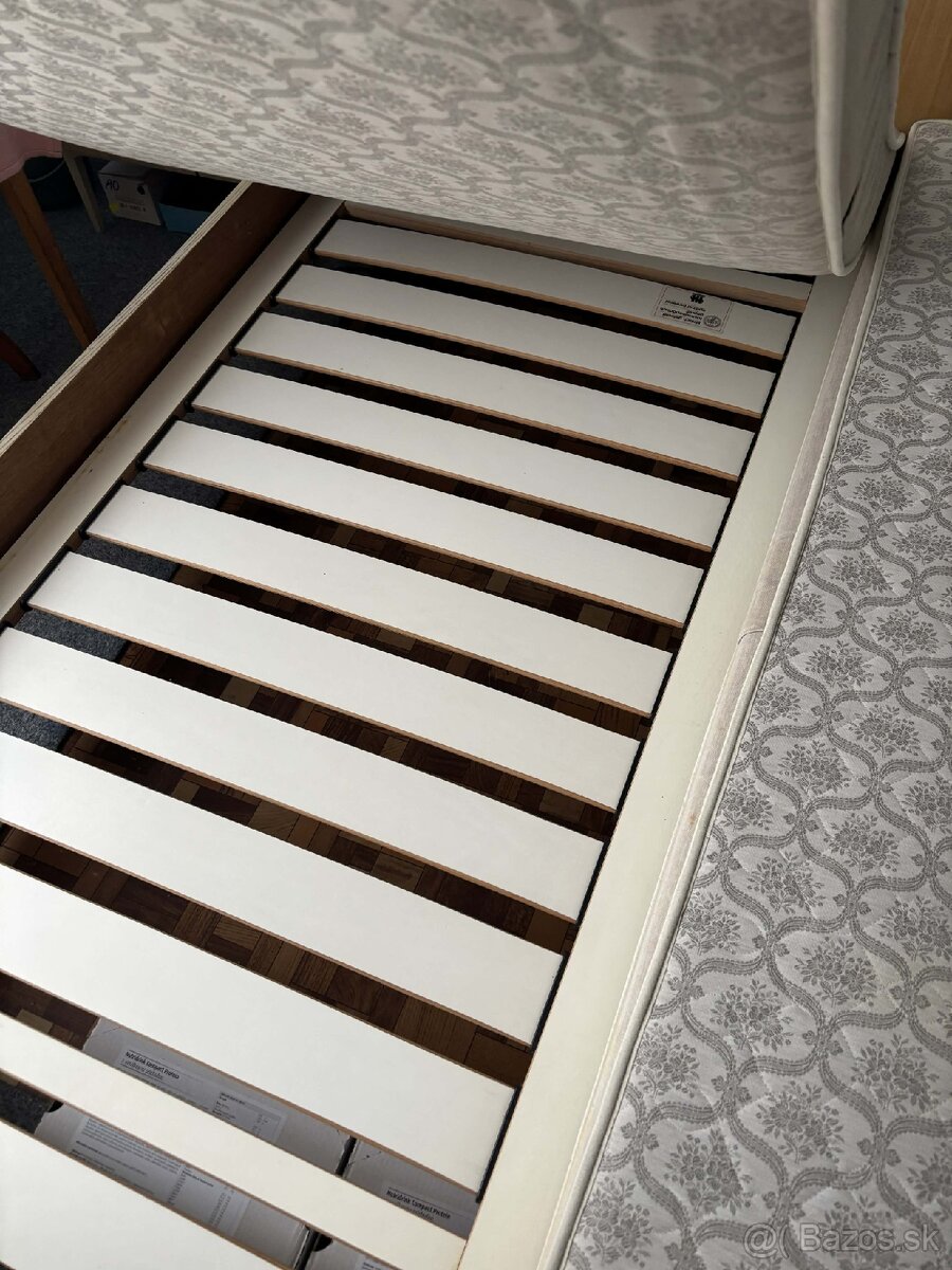 Manželská posteľ,plus matrace a rošty - 2