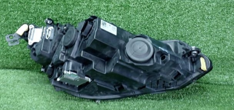 vw golf svetlo led ľavé 2019+ - 2