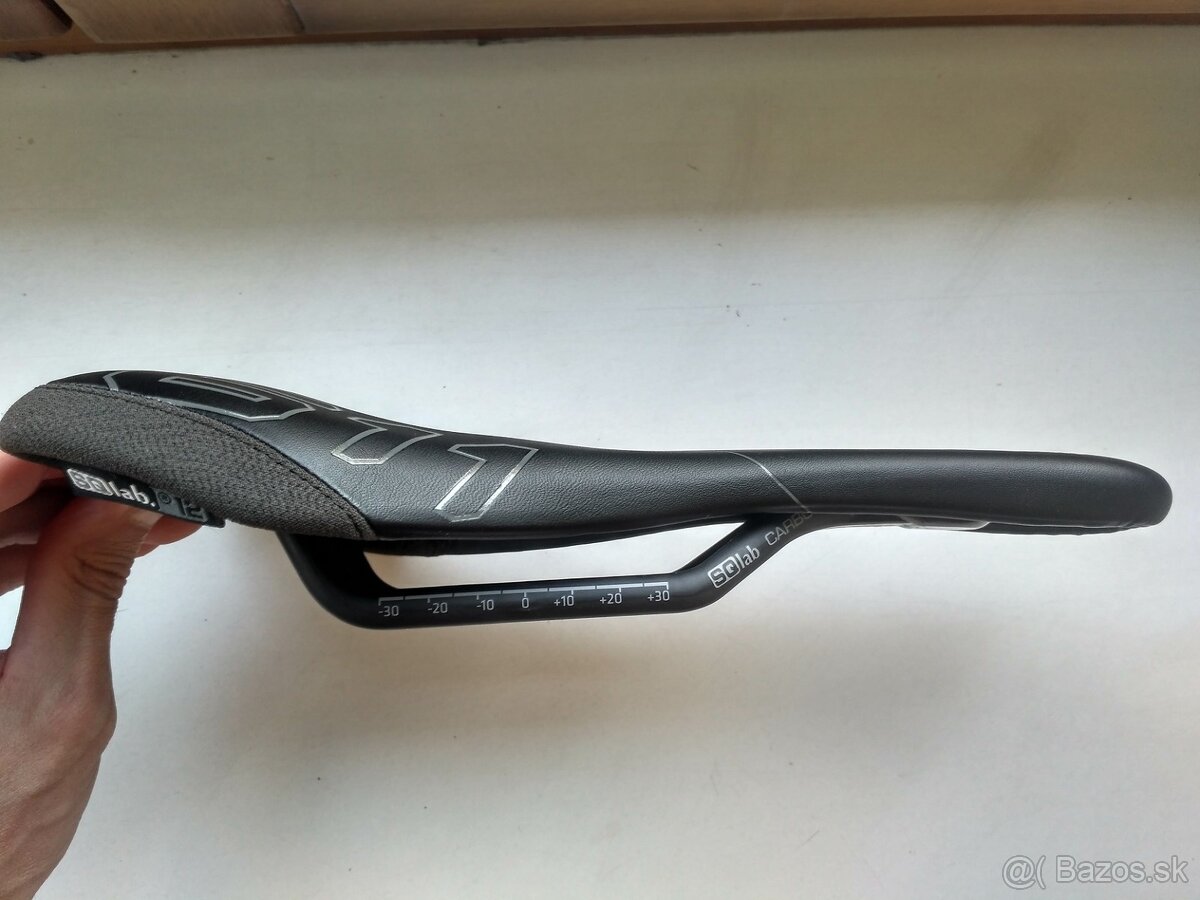 Sedlo sqlab 611 ergowave carbon 12cm - 2