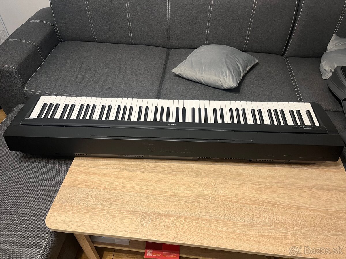 Klavir Yamaha p45 - 2