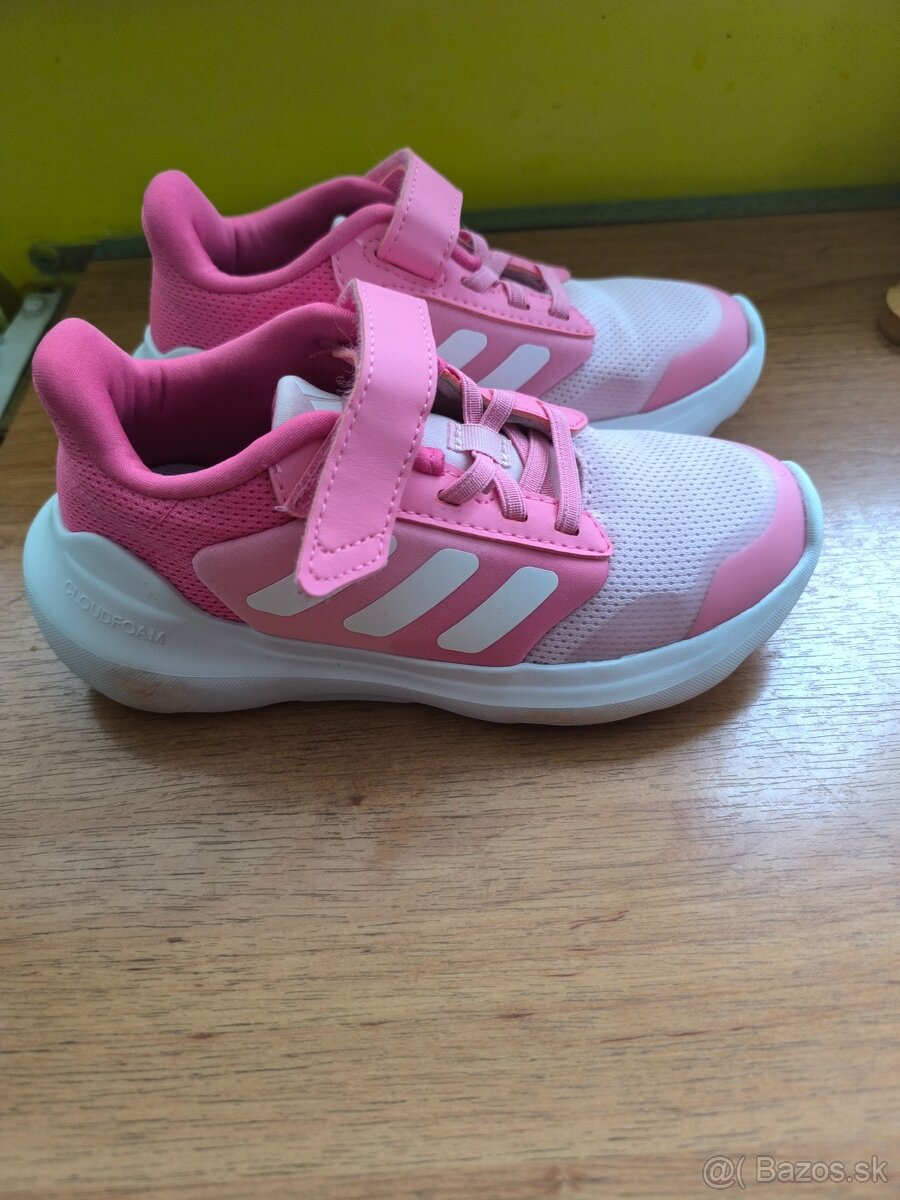 Dievčenské tenisky Adidas - 2