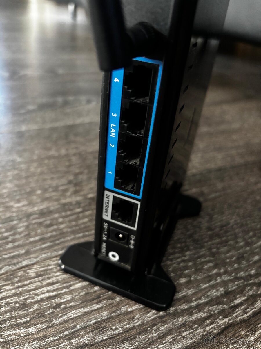 Wifi Router D-link DIR 300 - 2