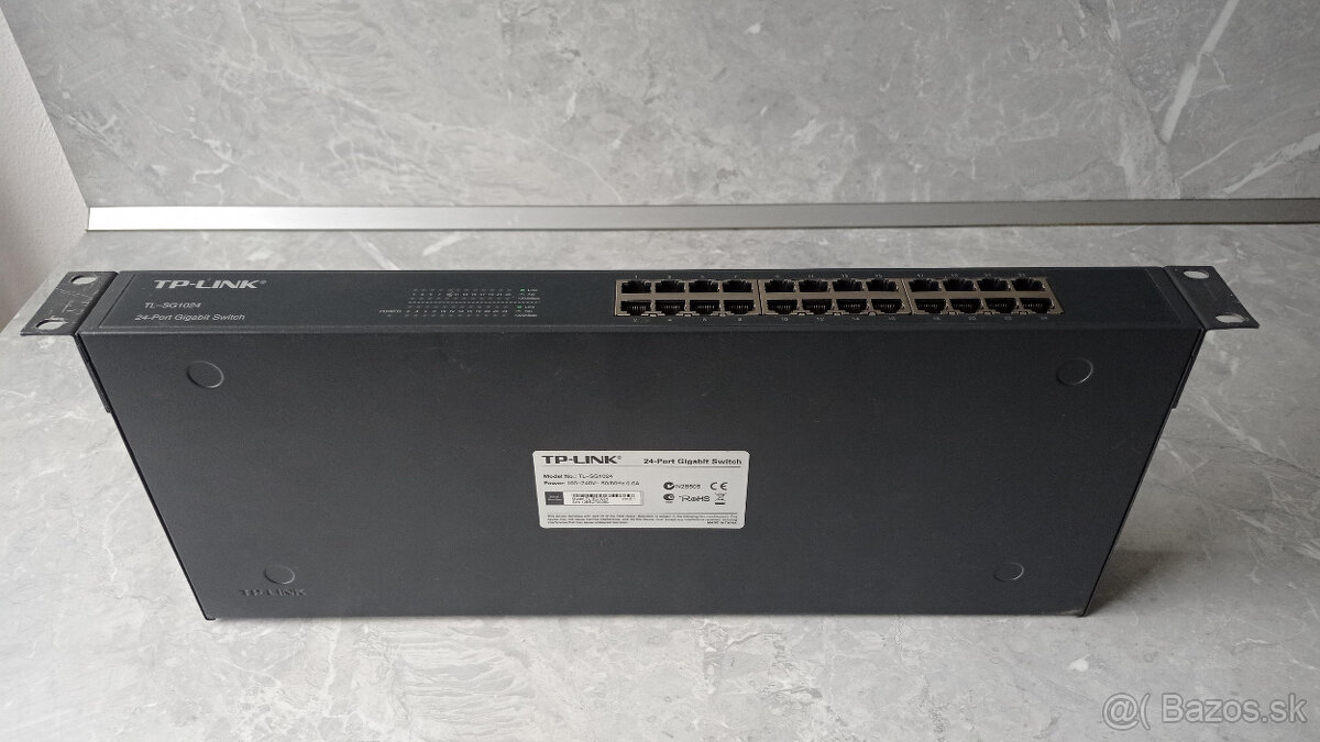 TP-Link TL-SG1024 24x Gb rackmount Switch - 2