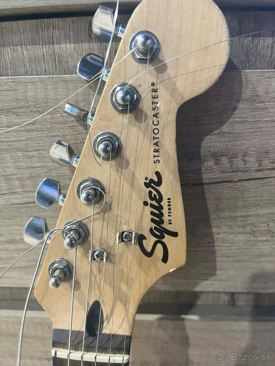 fender squier stocaster - 2