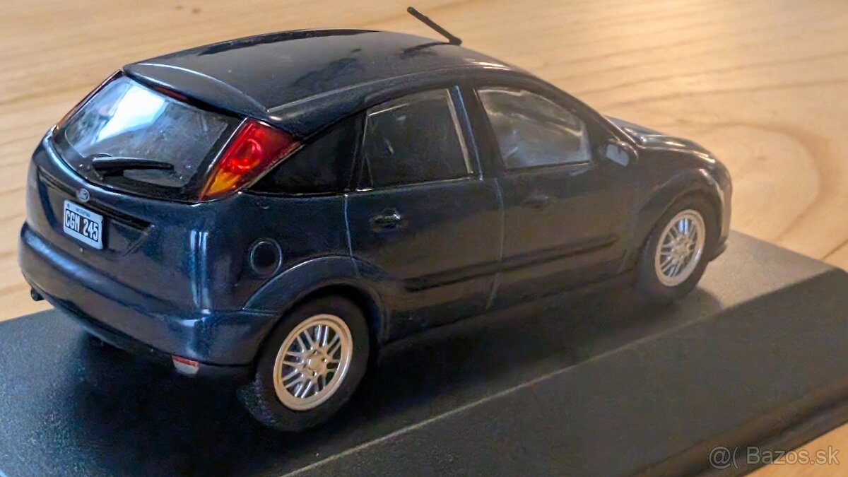 Ford Focus 1998 1:43 - 2
