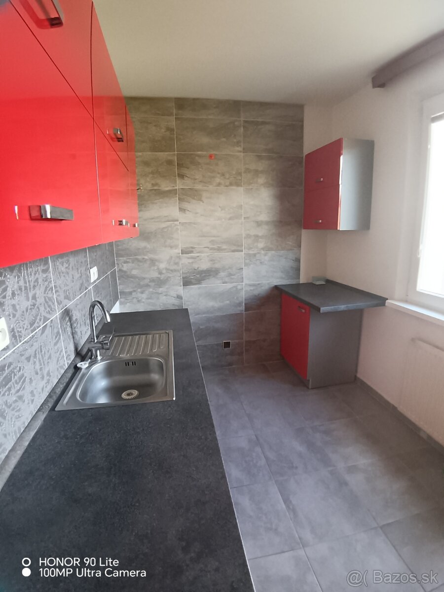 Predaj 2 izbový byt ,Veľký Krtíš - 2