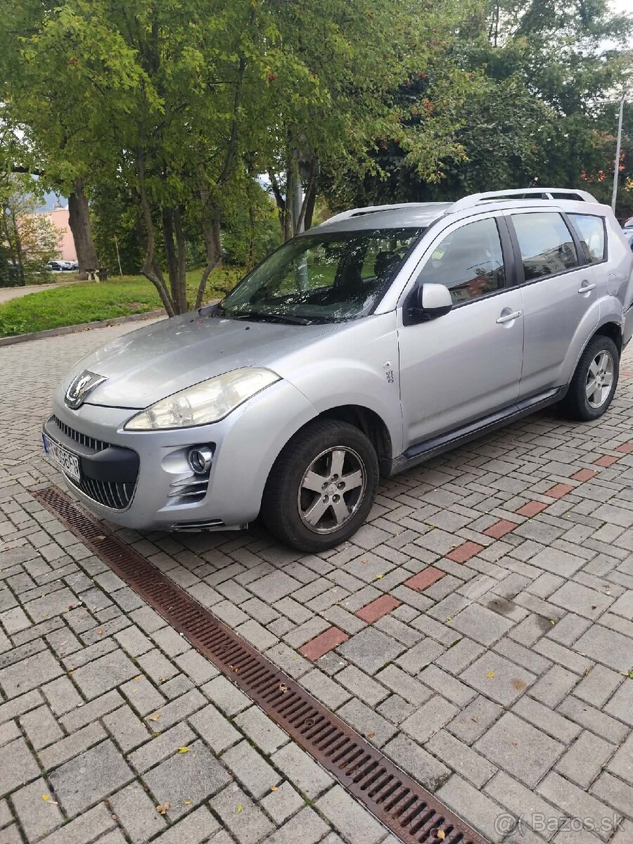 Peugeot 4007 - 2